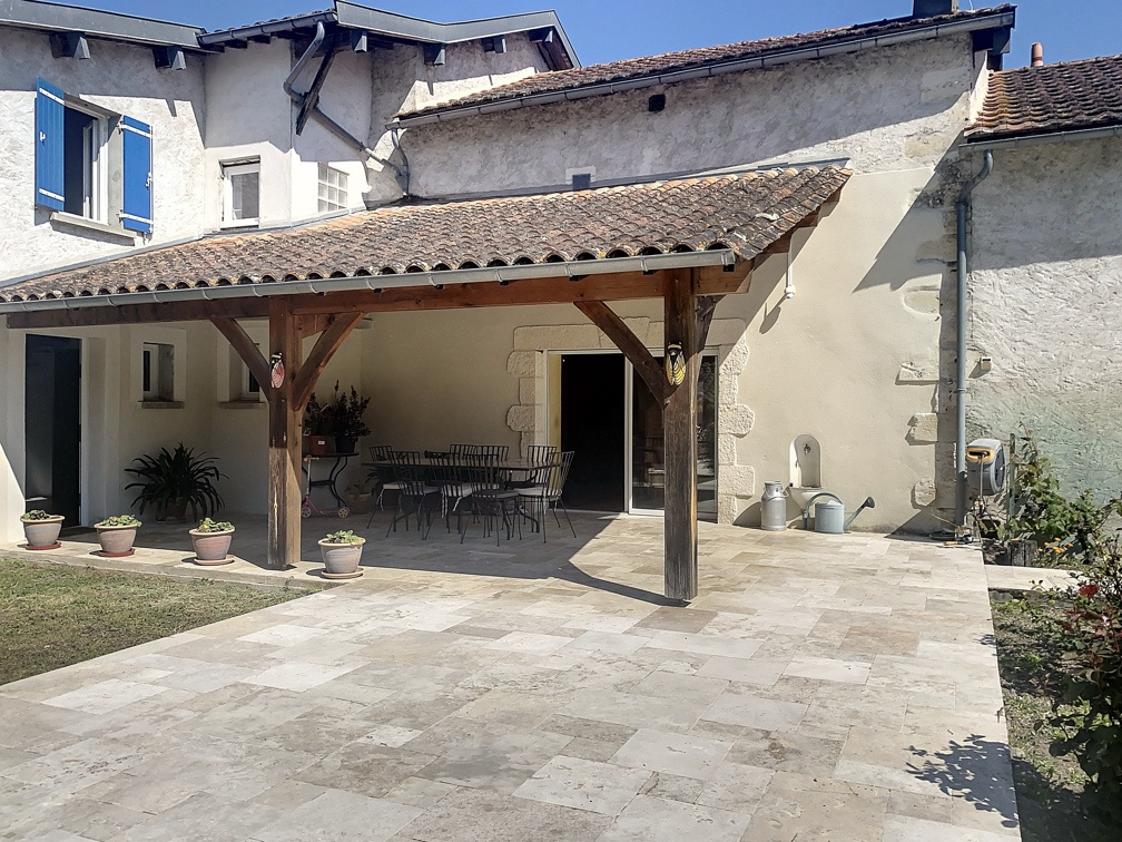 Maison / villa à Annesse-et-Beaulieu photo #2