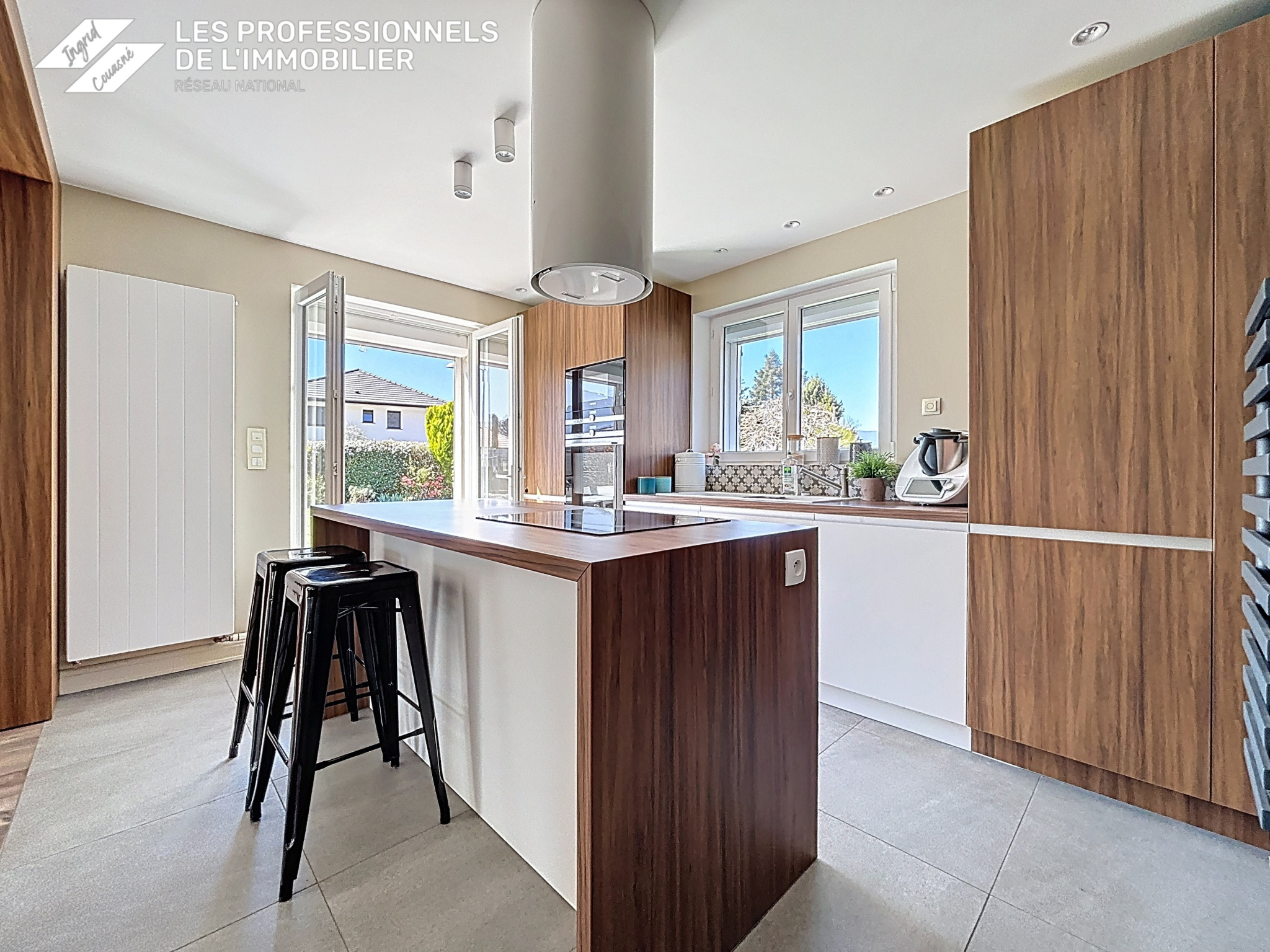 Maison / villa à Challes-les-Eaux photo #3