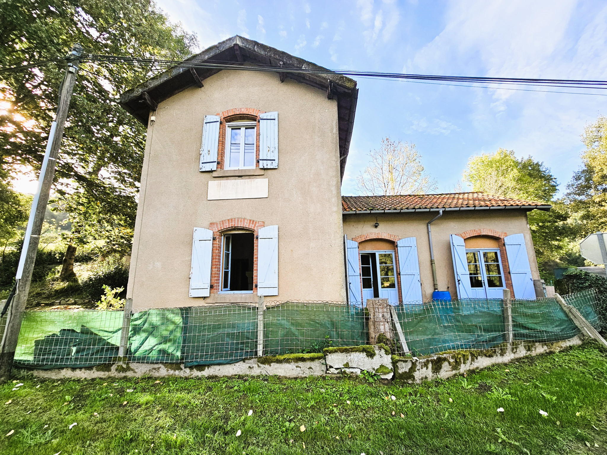 Maison / villa à Saint-Juéry photo #3