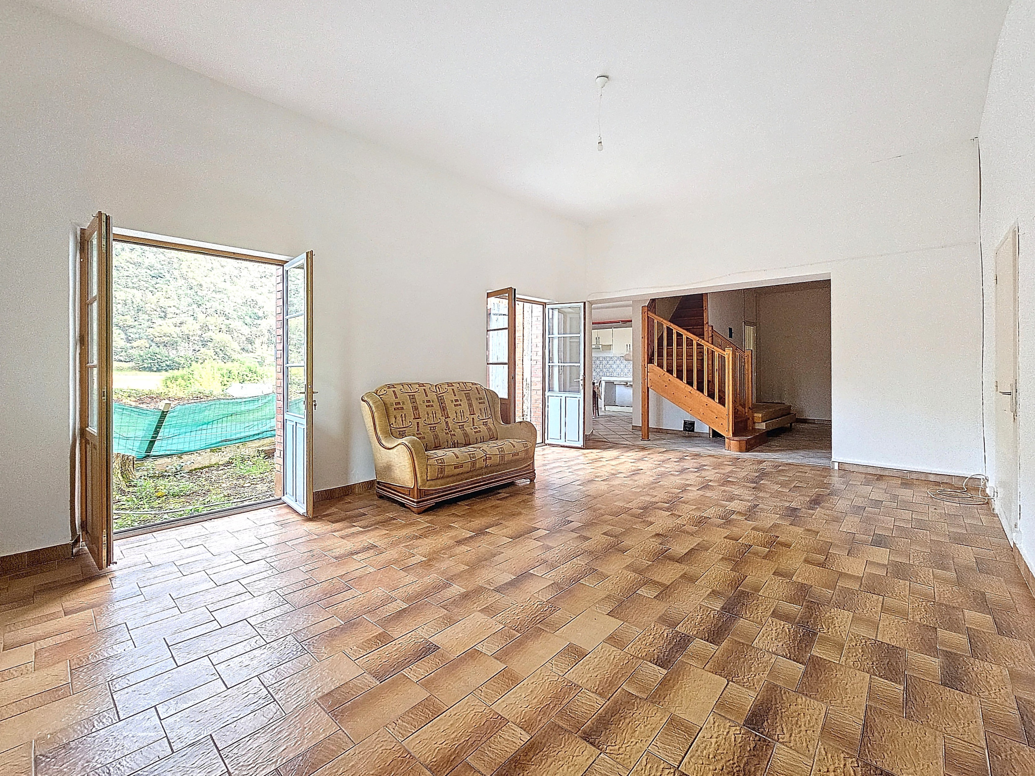 Maison / villa à Saint-Juéry photo #6