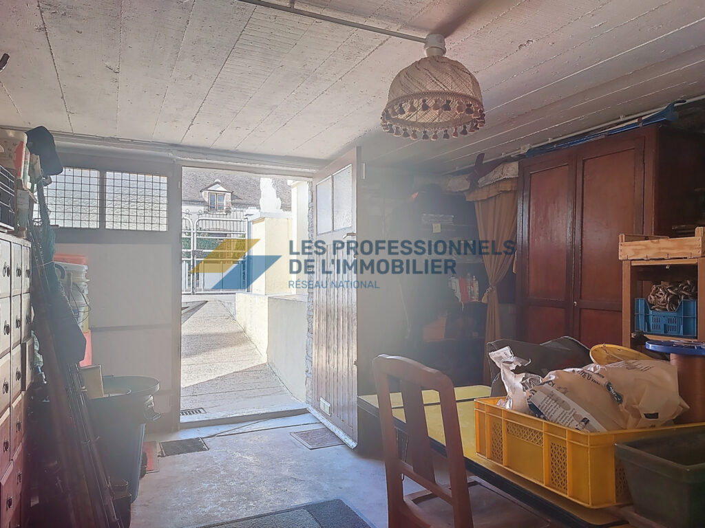 Maison de ville de 99 m2 sur sous sol total à Amilly