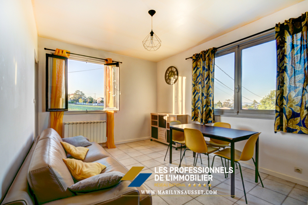 APPARTEMENT 30 M2   LUMINEUX   PARKING PRIVÉ